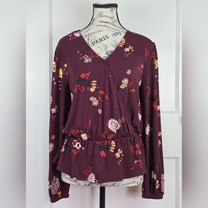 NWT Ann Taylor Burgundy Floral Top S